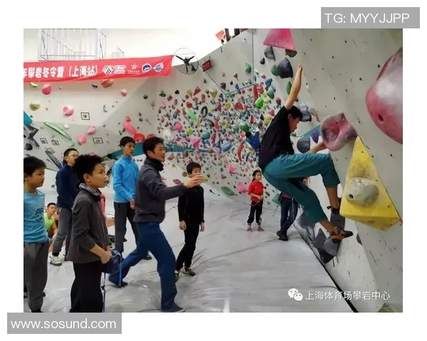 成都攀岩队深度解析防反策略与训练方法的全景揭秘