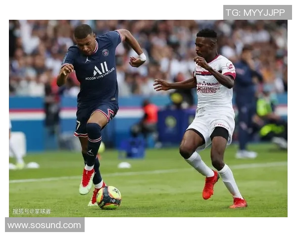 克莱蒙与巴黎FC激战正酣比分揭晓精彩瞬间回顾