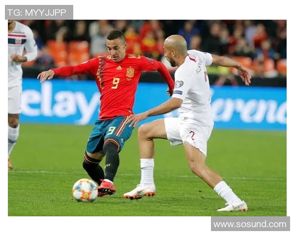 美国国家队与西班牙足球队激战正酣谁将赢得这场精彩对决 美国国家队与西班牙足球队激战正酣谁将赢得这场精彩对决