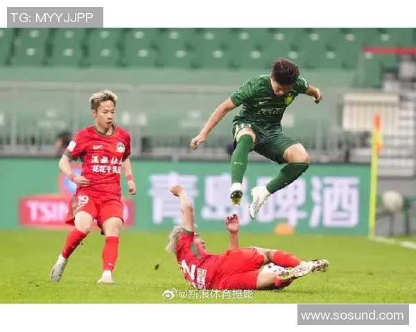 2014年北京国安与河南建业激战回顾精彩瞬间与赛季亮点分析 2014年北京国安与河南建业激战回顾精彩瞬间与赛季亮点分析