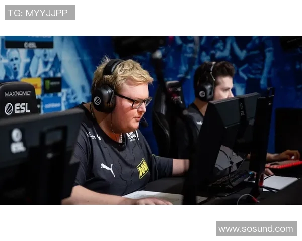 WE战队的荣耀与坚持：CSGO赛场上的奋斗历程全景纪实