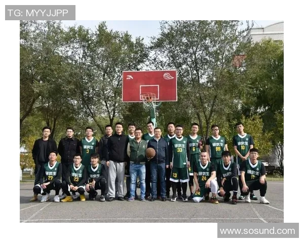 南京排球队在杯赛中的灵活战术与团队协作表现分析