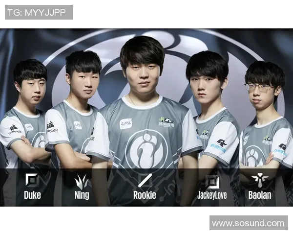 和平精英战术解析：IG战队中路突破策略全揭秘MBA