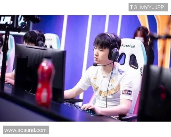 王者荣耀战术分析:深入解读FPX的盯防策略与执行效果 王者荣耀战术分析:深入解读FPX的盯防策略与执行效果